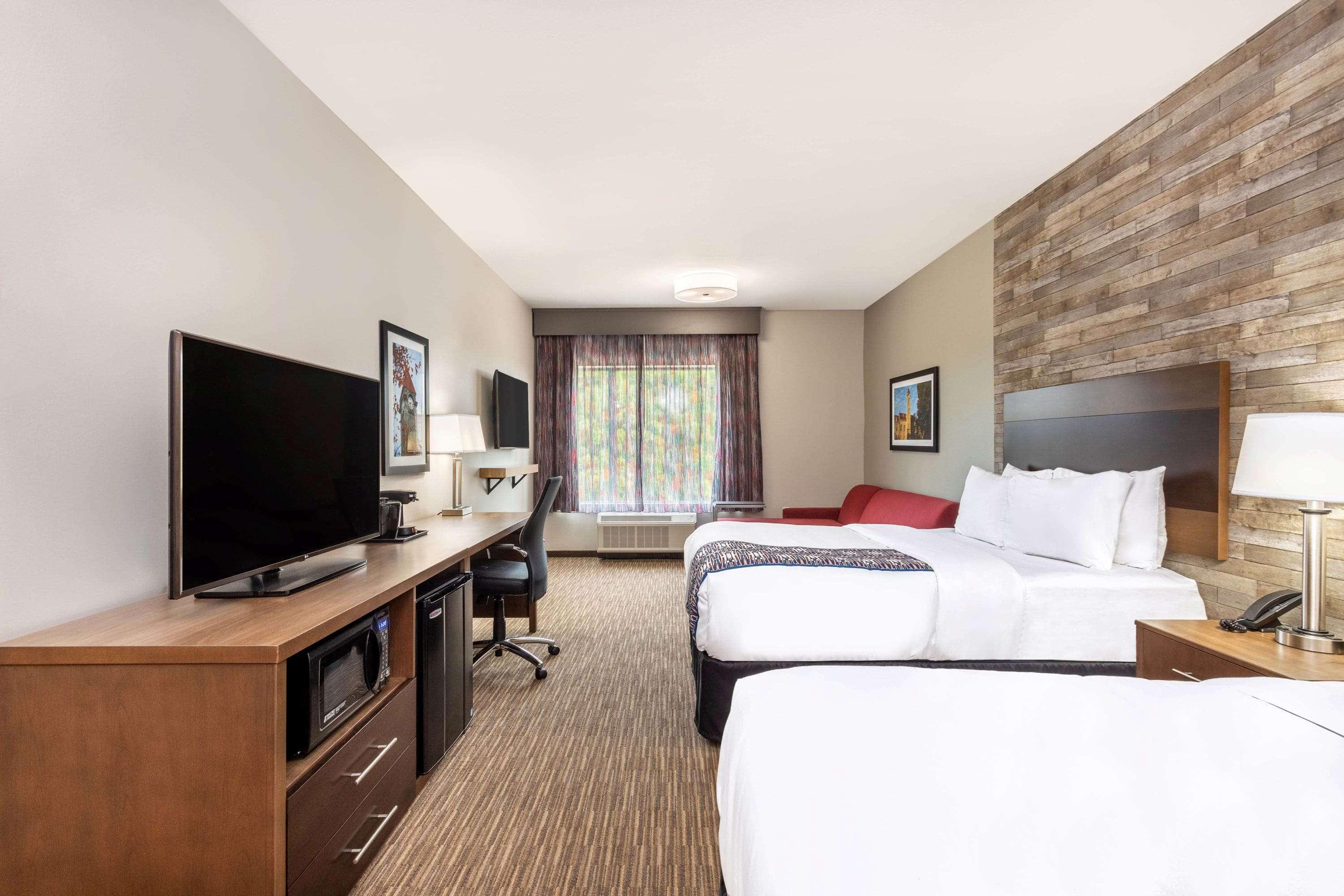 La Quinta Inn And Suites By Wyndham Μπλούμινγκτον Εξωτερικό φωτογραφία